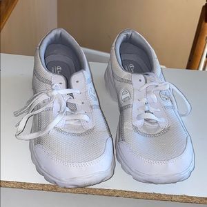 Women’s Cheerleading Shoes